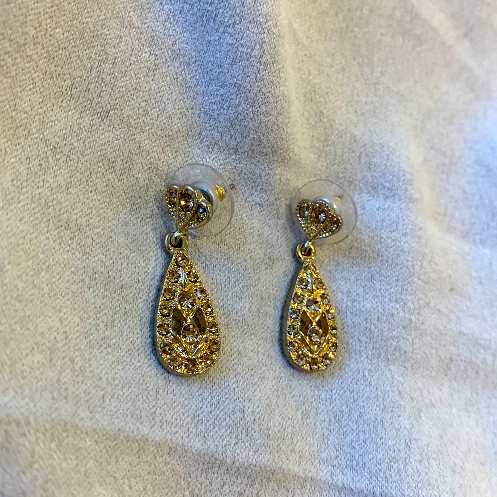 Gold earrings